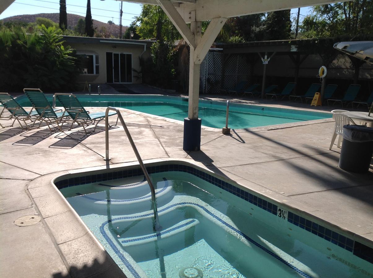 Elsinore Hotsprings Motel Lake Elsinore Zewnętrze zdjęcie